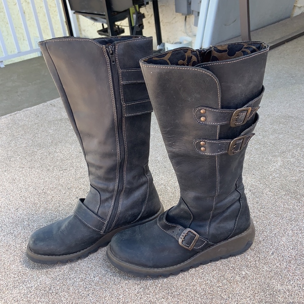 Fly London leather boot - Picture 2 of 6